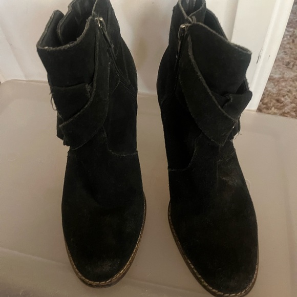 DV Dolce Vita Leather Bootie with Buckle 🌵8 - Picture 6 of 10